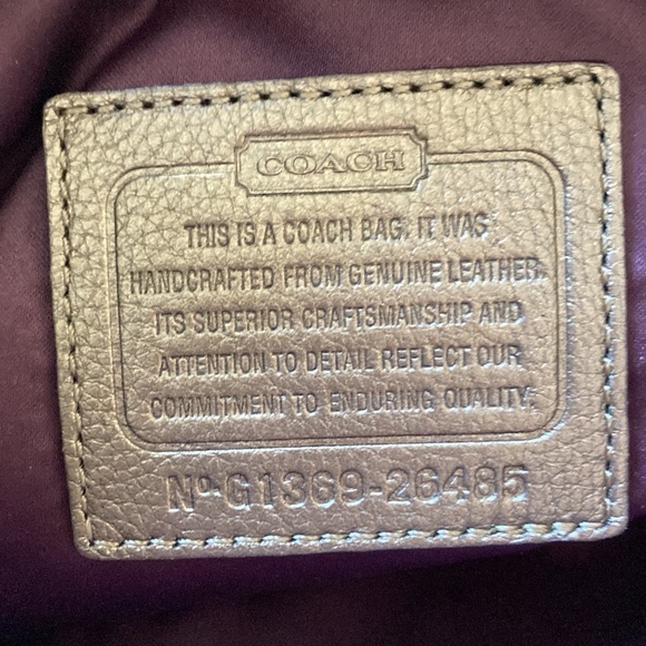 Rare Coach Gold Jeweled Madison Zip Clutch - Picture 4 of 4